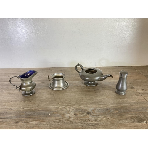 456 - A collection of pewter to include tankards, 19th century Howes coffee pot, 19th century Broadhead & ... 