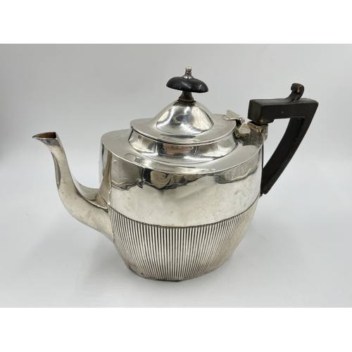 1255 - A James Dixon & Sons Ltd hallmarked Sheffield silver teapot, dated 1890 - approx. gross weight 550 g... 