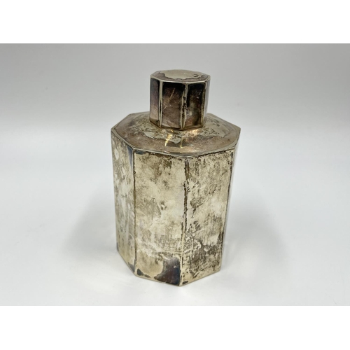 1256 - An Atkin Brothers hallmarked Sheffield solid silver tea caddy, dated 1895 - approx. gross weight 364... 