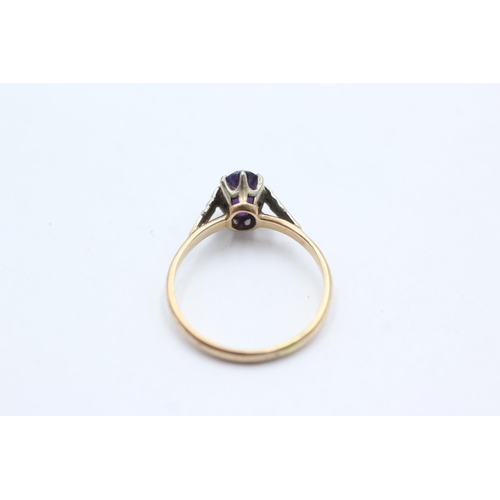 1019 - A 9ct gold amethyst cathedral setting dress ring, size O½ - approx. gross weight 1.8 grams