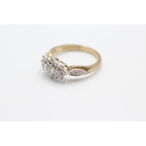 1059 - A 9ct gold diamond cluster ring, size N½ - approx. gross weight 2.5 grams