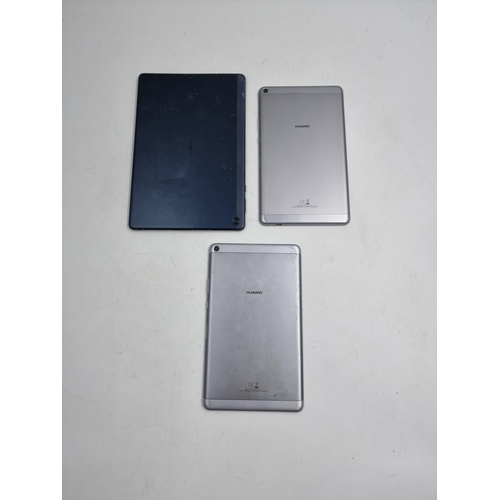 745 - Three Huawei Mediapad tablets, one AGR-W09 and two KOB-L09