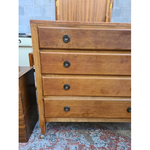 140 - An Edwardian walnut chest of four drawers - approx. 105cm high x 99cm wide x 42cm deep