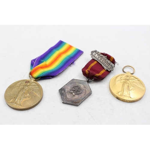 1184 - Three medals to include WWI Victory medals awarded to M2-047762 PTE J. Knight A.S.C and 34096 PTE E.... 