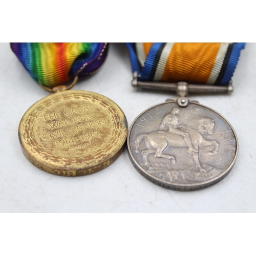 1186 - A WWI medal pair with original ribbons awarded to 275788 SPR R. H Chester R.E