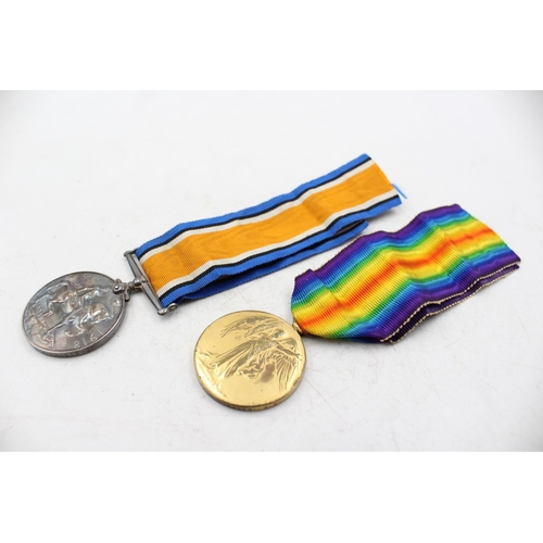 1192 - A WWI medal pair with original ribbons awarded to WR-313994 A.W.O CL.I C.W. Brown R.E