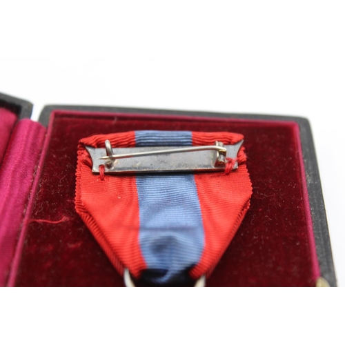 1197 - A boxed WWII Imperial Service medal awarded to Edwin Frank Coles