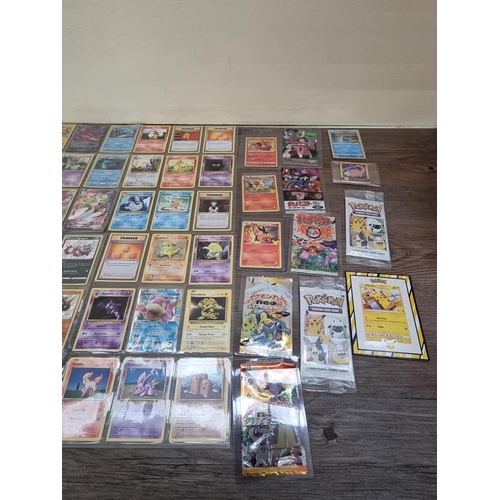 350 - A collection of Pokémon trading cards