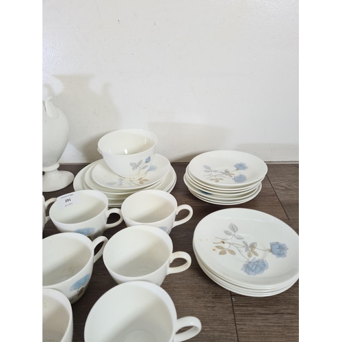 291 - A collection of Wedgwood Ice Rose bone china