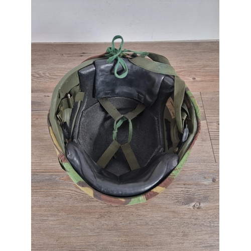 512A - A 1986 British Army GS MK 6 helmet - size medium