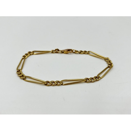 1085 - A hallmarked 9ct gold 19cm bracelet - approx. gross weight 6.3 grams