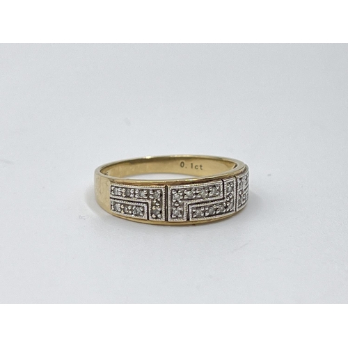 1087 - A hallmarked Birmingham 9ct gold 0.1ct diamond ring, size O½ - approx. gross weight 2.15 grams