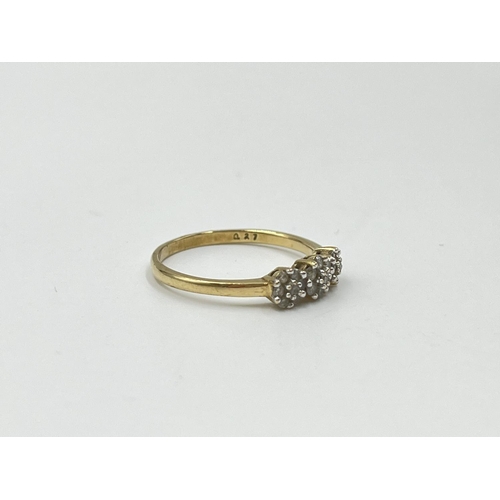 1088 - A hallmarked Sheffield 9ct gold 0.27ct diamond ring, size P½ - approx. gross weight 1.75 grams