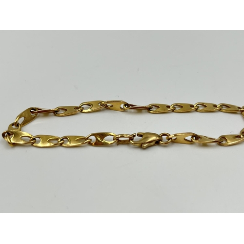 1090 - A hallmarked Sheffield import 9ct gold 18cm bracelet - approx. gross weight 5 grams