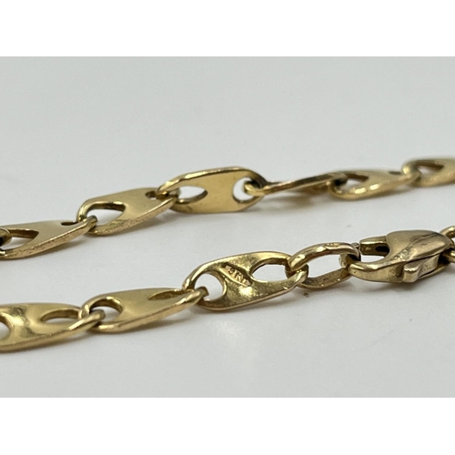 1090 - A hallmarked Sheffield import 9ct gold 18cm bracelet - approx. gross weight 5 grams