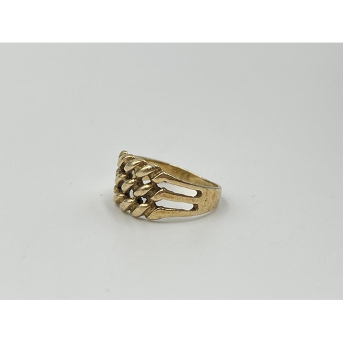 1098 - A hallmarked London 9ct gold keeper ring, size L½ - approx. gross weight 2.5 grams