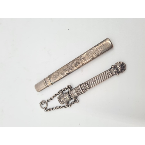 1274 - Two pieces of hallmarked Birmingham silver, one Edwardian pencil holder dated 1908 and one Victorian... 