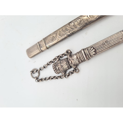 1274 - Two pieces of hallmarked Birmingham silver, one Edwardian pencil holder dated 1908 and one Victorian... 