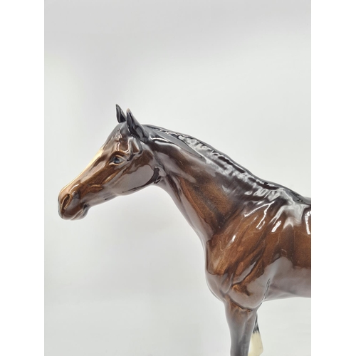 195 - A Beswick horse figurine - approx. 28cm high x 36cm long