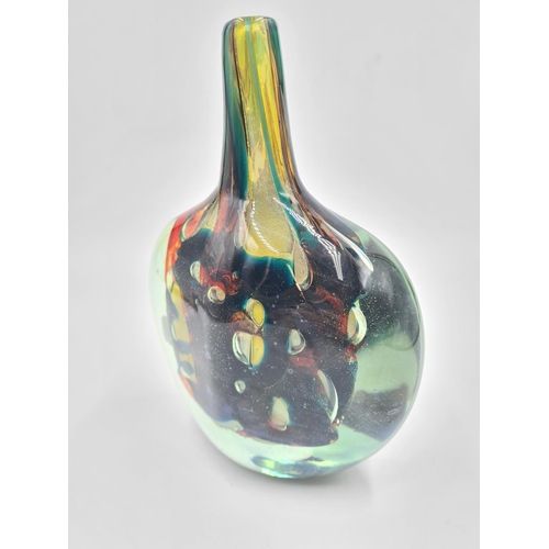 222 - A mid 20th century Mdina glass vase - approx. 18cm high