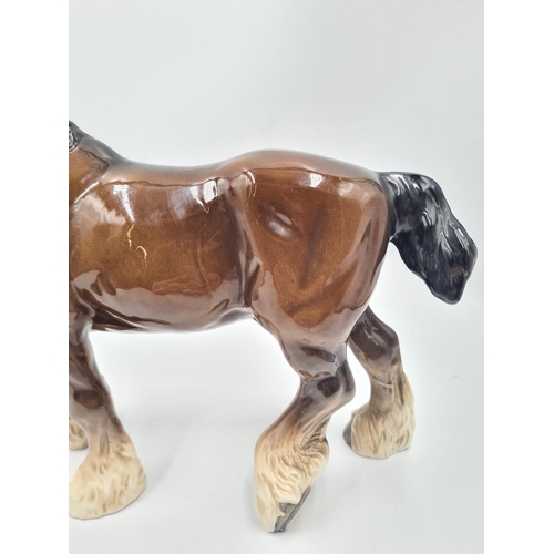 246A - A Beswick shire horse figurine - approx. 21cm high x 30cm long