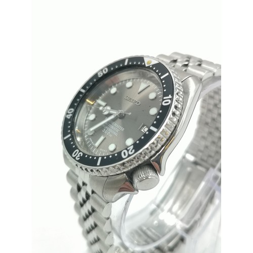 1168 - A Seiko Marine Master Professional automatic modded 42mm men's wristwatch - ref. 7002-700J