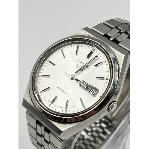 1132A - A Seiko 5 automatic men's wristwatch - ref no. 6309-8960