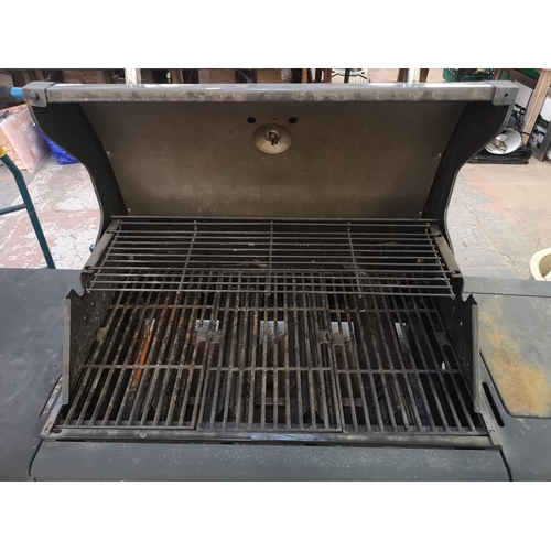 641 - A UniFlame gas barbeque - approx. 122cm high x 139cm wide x 49cm deep