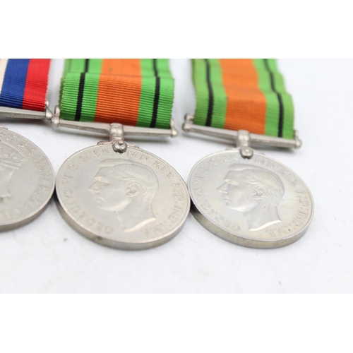 1162 - Five WWII medals, two France and Germany Stars, two Defence and one War