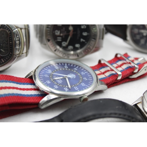 1229 - Six quartz men's wristwatches to include Casio, Avia Polar Star, Ben Sherman etc.