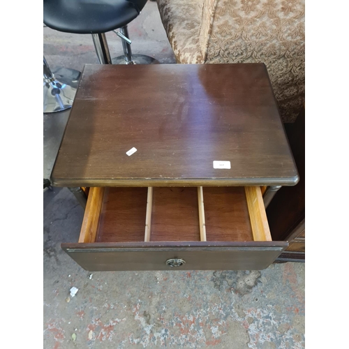 117 - A Regency style mahogany bedside chest of three drawers - approx. 63cm high x 56cm wide x 42cm deep