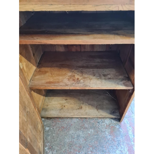 96 - A Victorian pine clerk's desk - approx. 127cm high x 81cm wide x 60cm deep