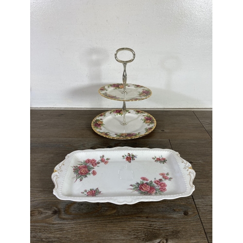 303 - A collection of ceramics to include Emma Bridgewater Polka Dot side plate, Portmeirion Botanic Garde... 