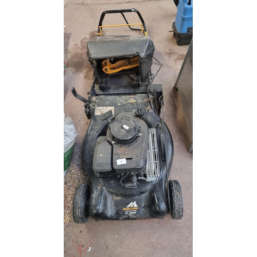 564 - A McCulloch 46-500CD petrol lawnmower