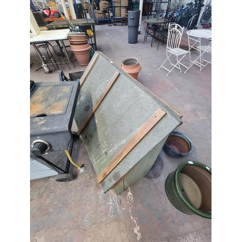 568 - A green painted pine coal bunker - approx. 94cm high x 110cm wide x 48cm deep