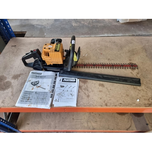 554 - A Partner HG 55-12 petrol hedge trimmer