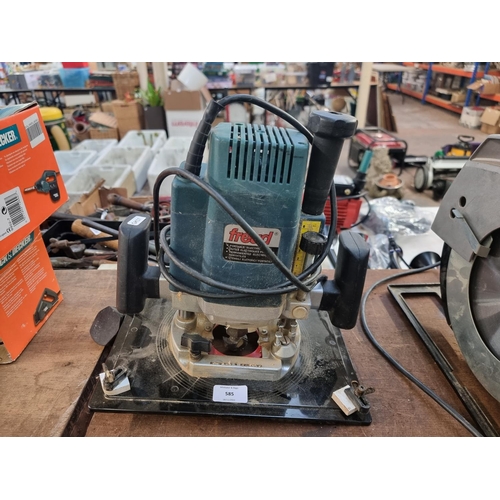 585 - A Freud 240v plunge router