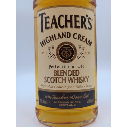 563 - A 1L bottle of Teacher's Highland Cream blended Scotch whisky - bottled at 40%