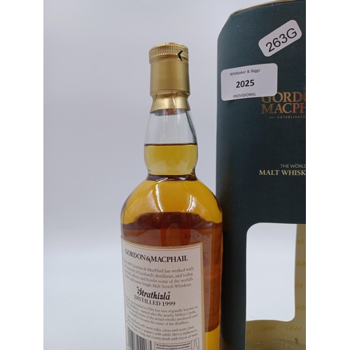 564 - A boxed 70cl bottle of 1999 Strathisla Speyside single malt Scotch whisky - bottled and matured by G... 