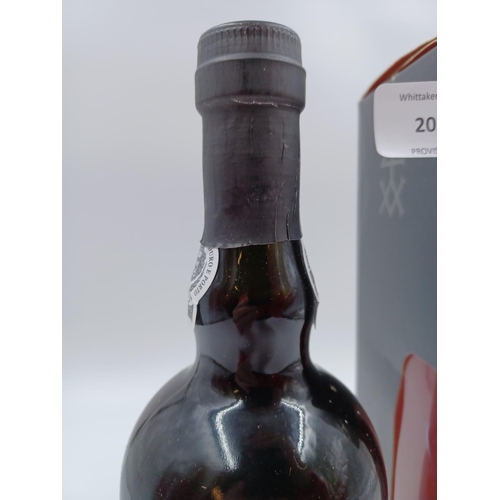 585 - A boxed 75cl bottle of 2001 Taylor's Late Bottled Vintage Port - bottled at 20%