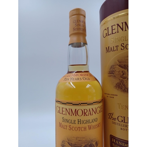 555 - A boxed 70cl bottle of Glenmorangie 10-year-old single malt Scotch whisky - bottled at 40%