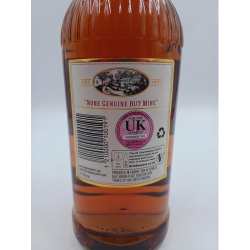 571 - A 1L bottle of Southern Comfort Original whiskey liqueur - bottled at 35%