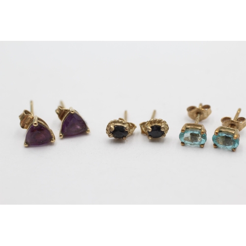 1009 - Three pairs of 9ct gold gemstone stud earrings, one amethyst, one tourmaline and one sapphire - appr... 