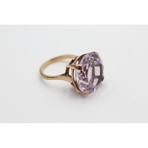 1017 - A 9ct gold amethyst cocktail ring, size K½ - approx. gross weight 5.7 grams