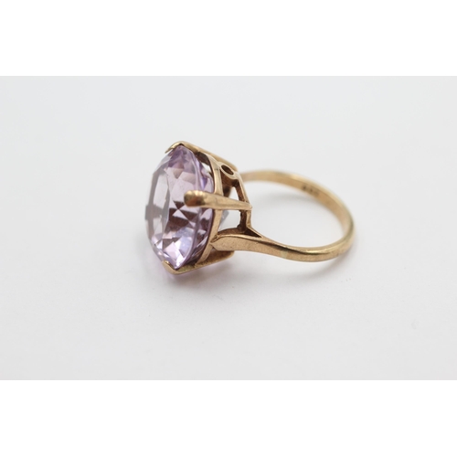 1017 - A 9ct gold amethyst cocktail ring, size K½ - approx. gross weight 5.7 grams