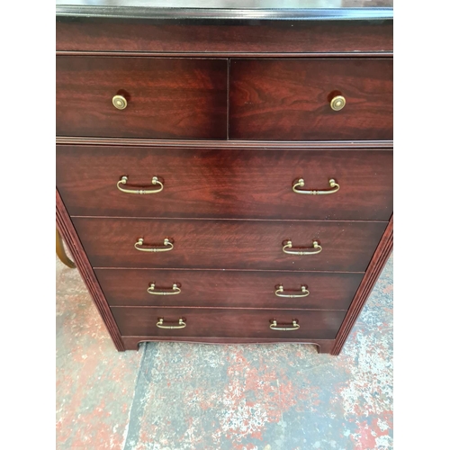 121 - A Silentnight Cabinets mahogany effect chest of two short over four long drawers - approx. 109cm hig... 