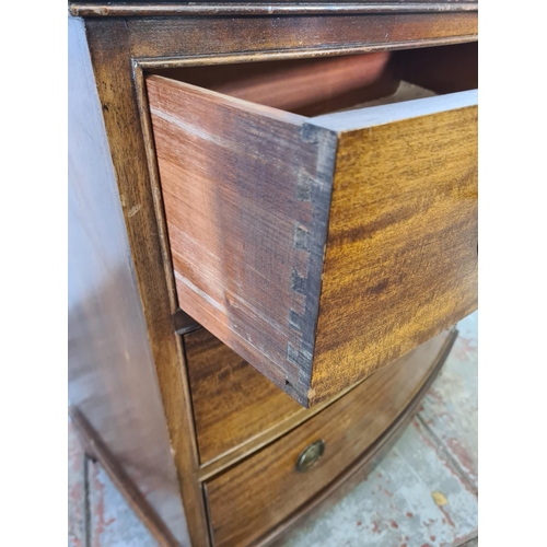 87 - A Regency style mahogany bow fronted chest of three drawers - approx. 85cm high x 80cm wide x 48cm d... 