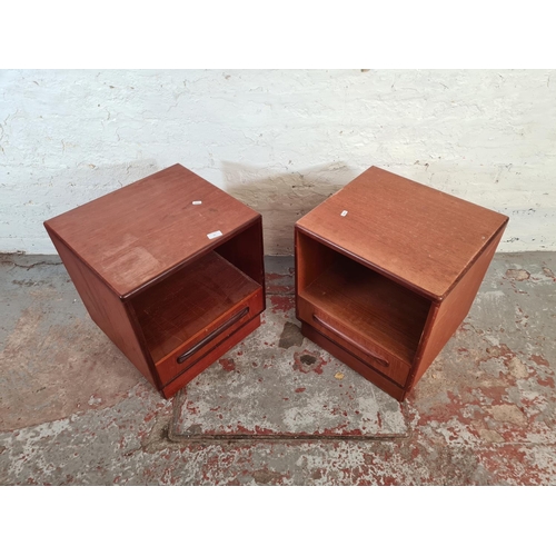 95 - A pair of G Plan Fresco teak bedside cabinets - approx. 53cm high x 45cm wide x 40cm deep