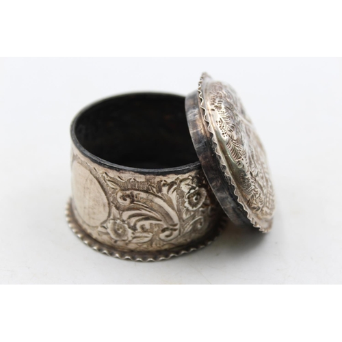 1262 - A Victorian George Nathan & Ridley Hayes hallmarked Birmingham silver pill/trinket box, dated 1891 -... 