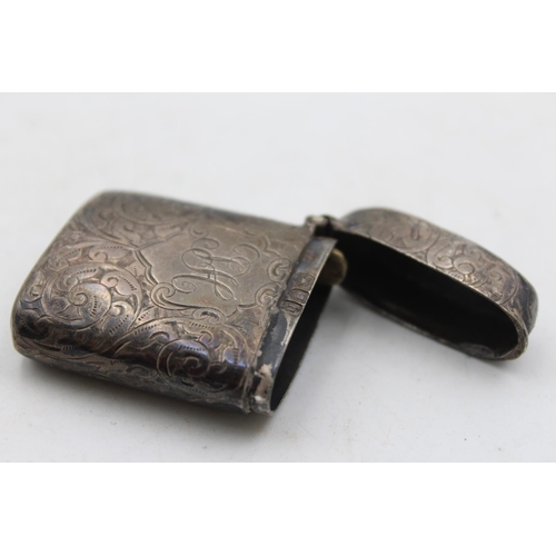 1267 - An Edwardian Matthew John Jessop hallmarked London silver vesta case, dated 1903 - approx. gross wei... 